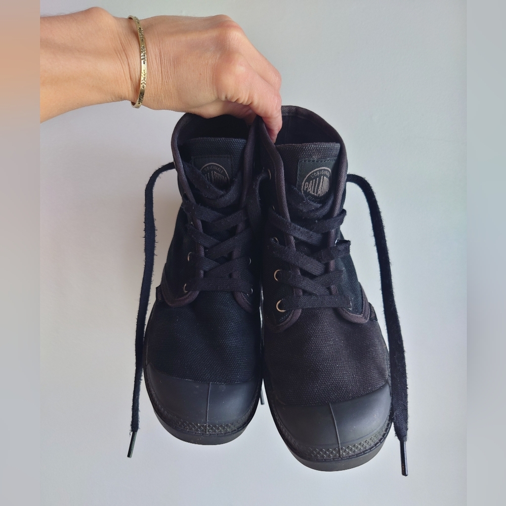 Palladium Women's Black Canvas Boots